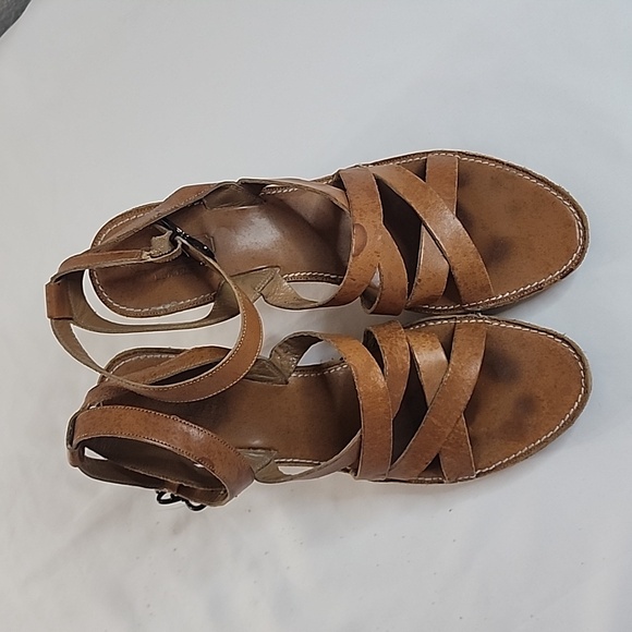 Coach Telma Calf Leather and Suede Butterfly Buckle Wedge Heels Size 9B - Picture 8 of 16